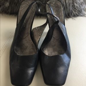 Nine West black slingback heels